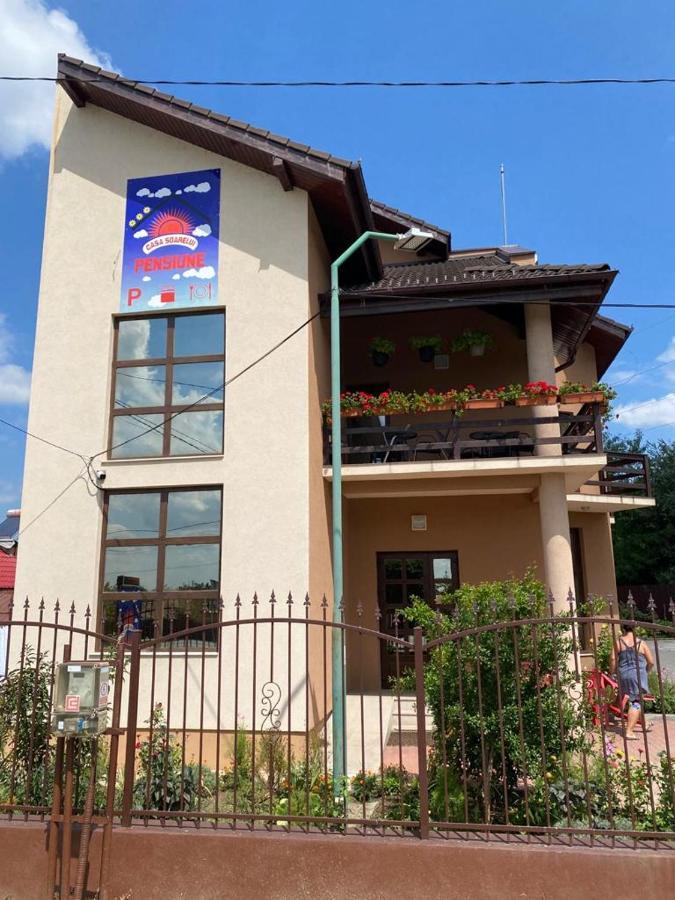 Pensiunea Casa Soarelui Simian Luaran gambar